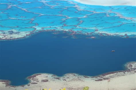 Palette De Bleu A Maupiti Mer Maupiti Archipel De La Soci T