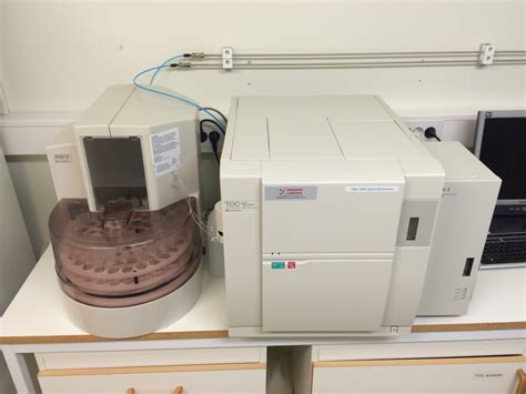 Shimadzu Total Organic Carbon Analyzer TOC VCPH And Shimadzu ASI V