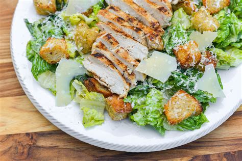 The Best Grilled Chicken Caesar Salad Recipe How To Make Perfect Recipes