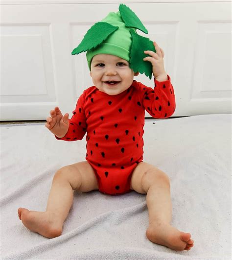 DIY Strawberry Costume for a Baby