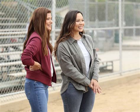 THE ROOKIE Season 5 Episode 11 Photos The Naked And The Dead Seat42F