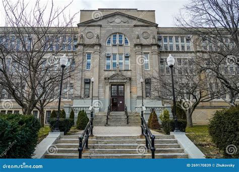 Abraham Lincoln High School in Brooklyn, New York Editorial Stock Image ...