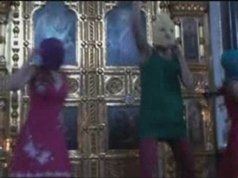 Pussy Riot Scuffles Outside Court Hearing Of Russian Punk Band Who Raided Moscow Cathedral