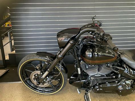 Harley Davidson Fxse Cvo Pro Street Breakout Cruiser Jbfd