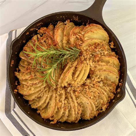 Papas Con Parmesano Y Romero La Soleta Arte En Cocina