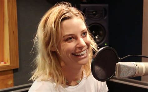 The Mixtape Gin Wigmore Rnz