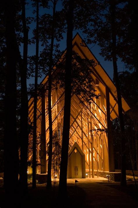 Glass Chapel With Images Arkansas Wedding Venues Hot Springs Arkansas Woodland Garden