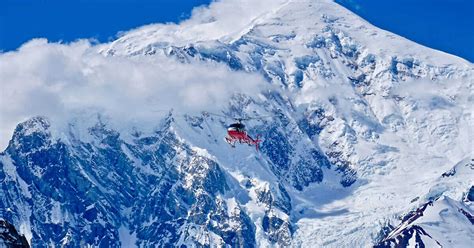 7 Best Helicopter Tours in Denali in 2024 (+Prices!)