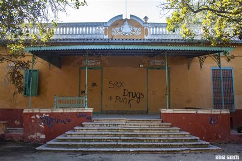 La Casa De Torrecremada De D Nia Del Siglo Xix Se Queda Solo Con Las