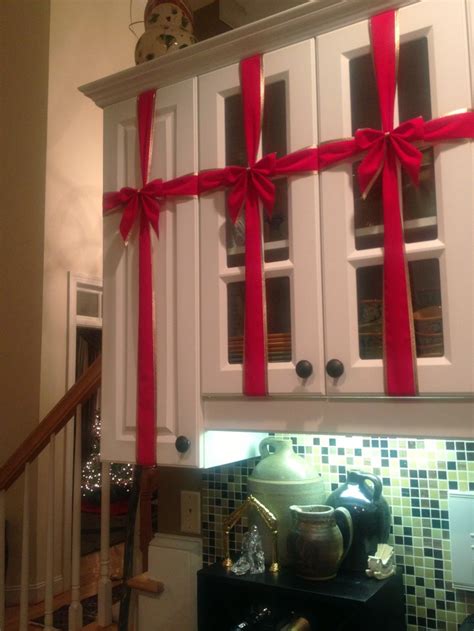 Cabinet Bows Christmas Bows Xmas Decorations All Things Christmas