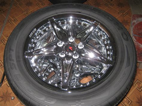 Новые шины и хромированые диски — Hyundai Tucson (JM), 2 л, 2010 года ...
