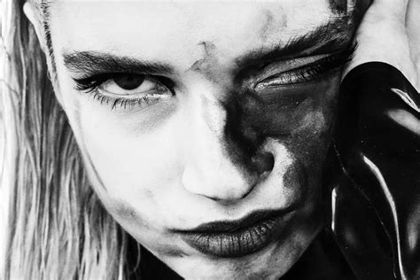 Poppys I Disagree Is A Raucous Ode To Artistic Freedom Atwood Magazine