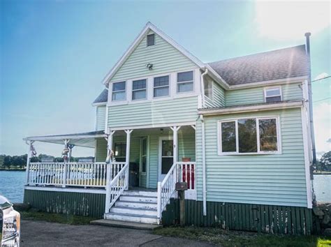 Beverly Ma Real Estate Beverly Ma Homes For Sale Zillow