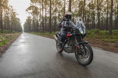 Seguridad Activa Y Seguridad Pasiva En La Moto Moto Club Mapfre