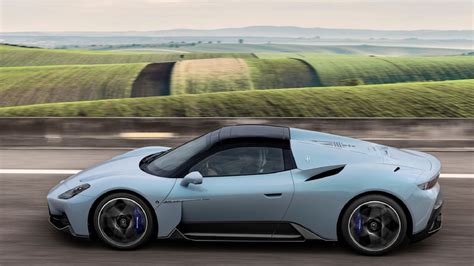 Maserati Announces A Topless 2023 MC20 Cielo 03 Por Homme