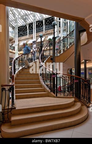 Princes Square An Art Nouveau Style Shopping Mall In Glasgow Stock