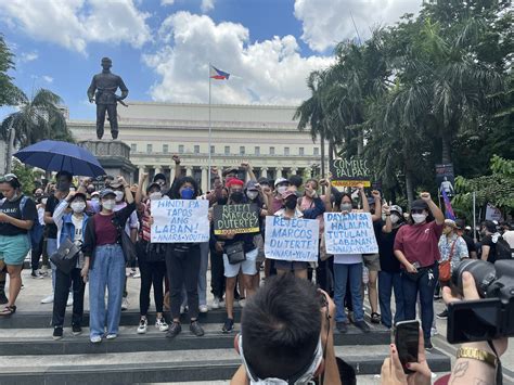 Gma News On Twitter Mga Militanteng Grupo Nagkilos Protesta Sa Tapat