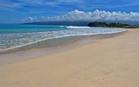 Wisata Pantai Di Lampung Favorit Dikujungi Para Wisatawan Itrip