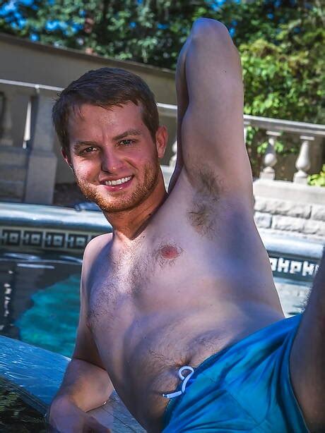 Naked Gay Pool Pics And XXX Images