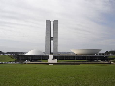 Câmara dos Deputados aprova PEC da Reforma Tributária emenda