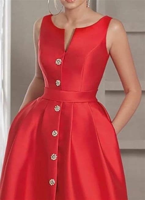 Pin By Estefania Garcia On C L O T H E S Elegant Dresses Fashion