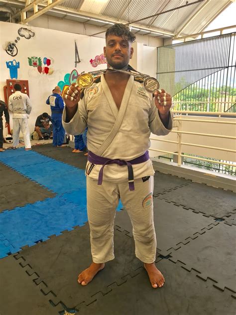 Lutador cearense ganha campeonato mundial de Jiu Jitsu em São Paulo