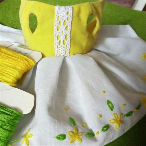 Платье для куклы