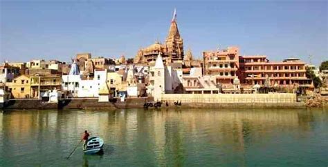 The Underwater Ruins of Dwarka (Research Article)