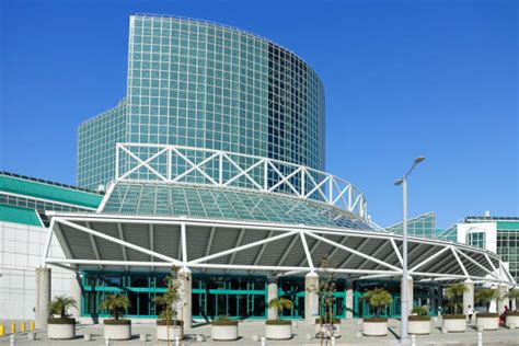 Convention Center Exterior Stock Photos Pictures And Royalty Free Images