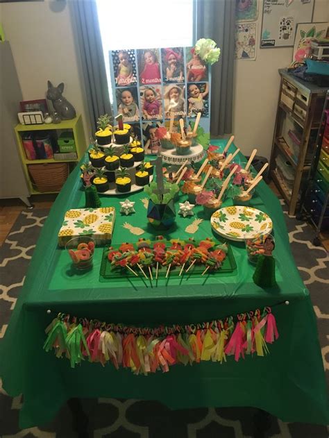 Luau Dessert Table