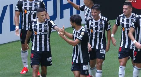 Victoria Del Galo Atl Tico Mineiro Vence Por A Rosario Central