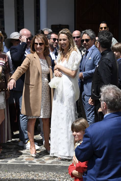 Photo Nathalie Baye Mariage de Laura Smet et Raphaël Lancrey Javal