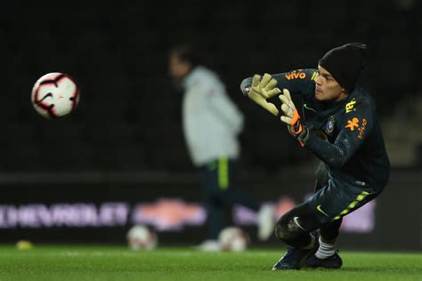 Santos anuncia goleiro da Inter de Milão após fim de punição Placar