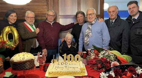 SantArpino comunità in festa per i 100 anni di Nonna Peppenella Di