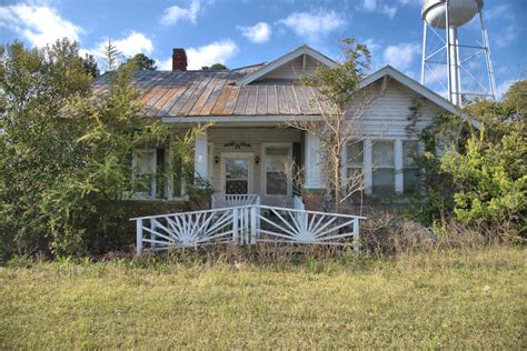 Craftsman Cottage Butler Vanishing Georgia Photographs By Brian Brown