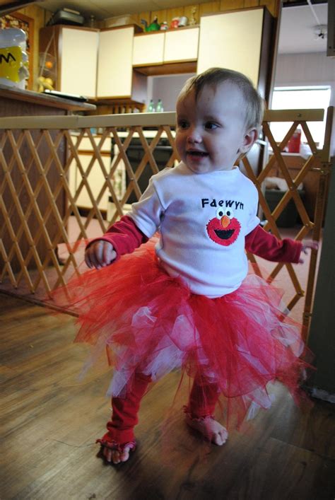 Elmo birthday outfit | Elmo birthday, Girl birthday, Birthday outfit