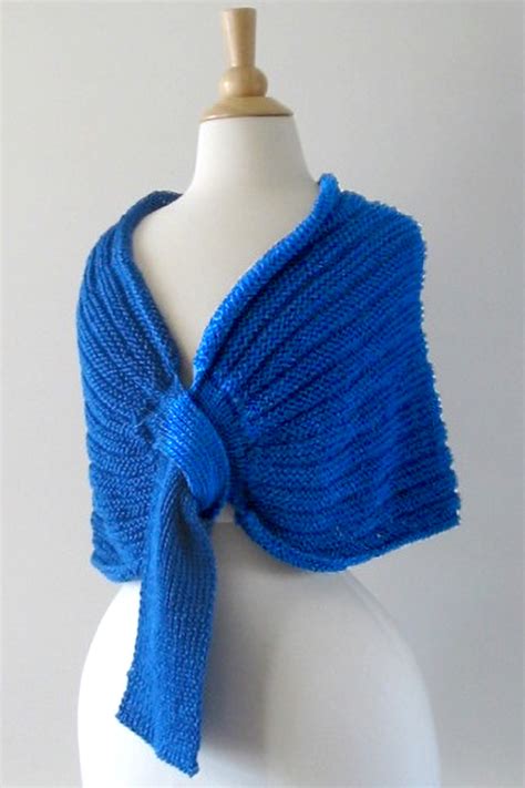 Self Fastening Scarves And Shawls Knitting Patterns In The Loop Knitting