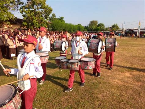 TARI GEGALA Dan Drum Band SD N 1 SODITAN MEMERIAHKAN HUT PROKLAMASI