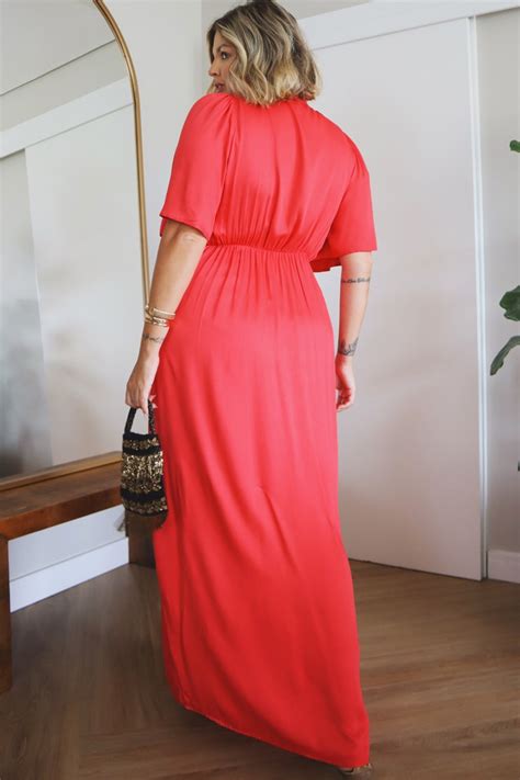 Vestido Plus Size De Viscose Acetinado Vermelho Decote Nó Inl Audaz