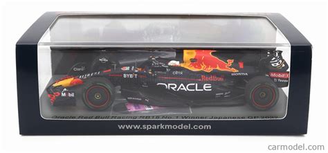 SPARK MODEL S8551 Escala 1 43 RED BULL F1 RB18 TEAM ORACLE RED BULL