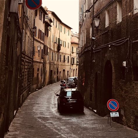 From Florence to Siena: How to get there by public transportation