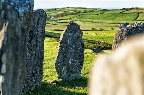 Antiquities & Prehistoric Sites - Wild Atlantic Way