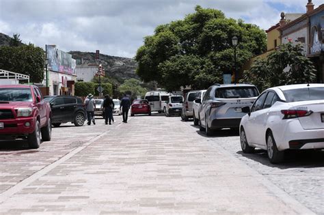 Mauricio Kuri Entrega Mejoramiento De Infraestructura Urbana En Bernal