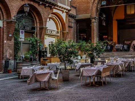 A Detailed Guide Of The Best Things To In Bologna Italy