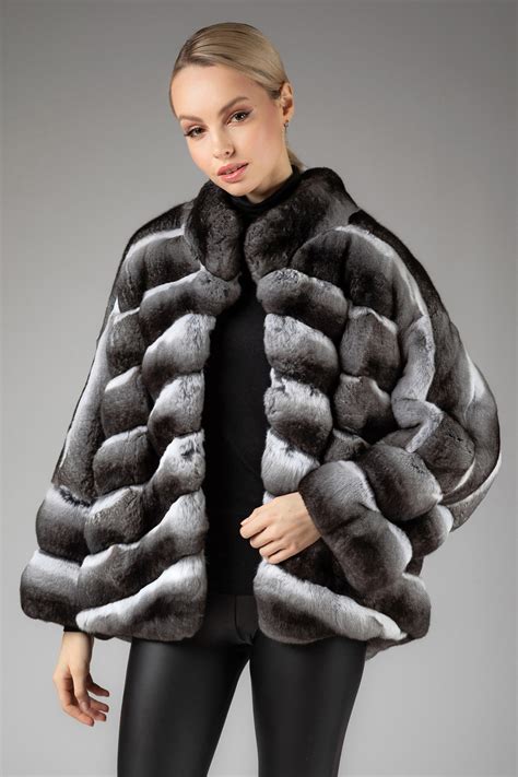 short chinchilla fur coat rounded colar| SKANDINAVIK FUR