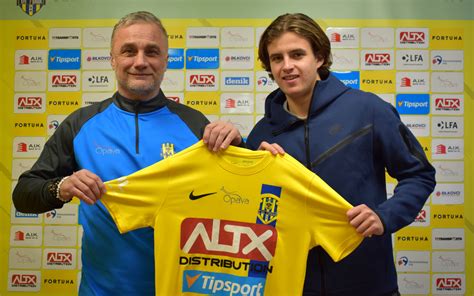 Thomas Whiffen Pos L Opavu Slezsk Fc Opava