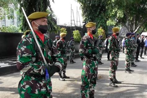 TNI Polri Jamin Keamanan Harta Benda Pengungsi Merapi ANTARA News