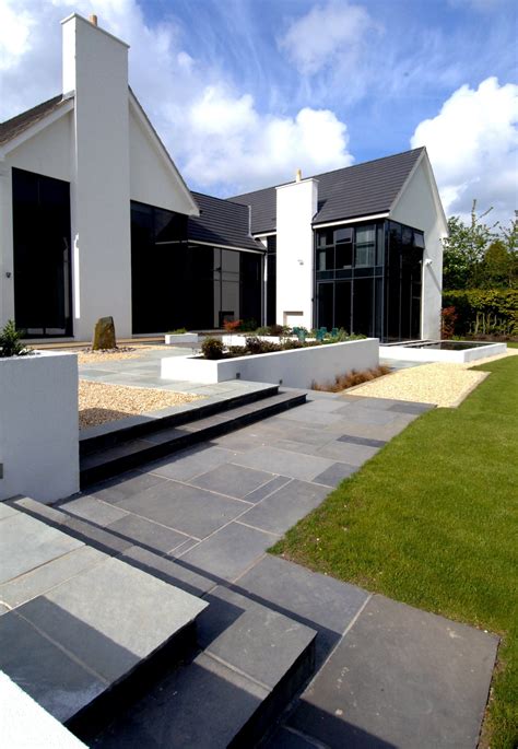 Modern Paving Services Leeds, Bradford & Harrogate | Dalesway Paving