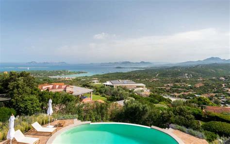 Islands: Sardinia Luxury Villas & Vacation Rentals | Home In Italy