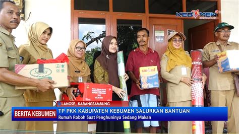 Tp Pkk Kab Kebumen Sambangi Rumah Warga Yang Roboh Di Langse